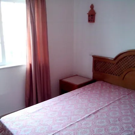 Charming In - 60 M² With Pool & View Lejlighed *