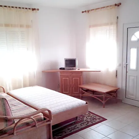 Lejlighed Charming In - 60 M² With Pool & View Albufeira