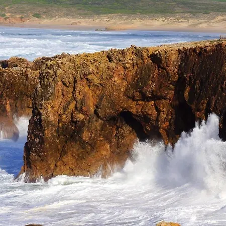 Lejlighed Charming In - 60 M² With Pool & View