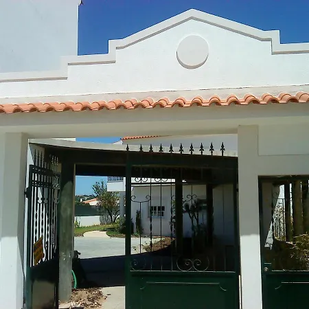 Charming In - 60 M² With Pool & View * Albufeira
