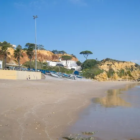 Charming In - 60 M² With Pool & View Albufeira
