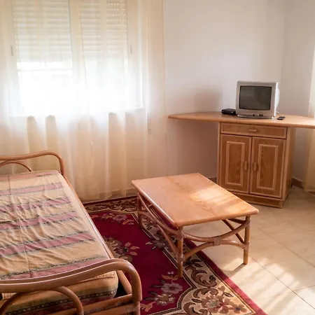 Charming In - 60 M² With Pool & View شقة البوفيرا