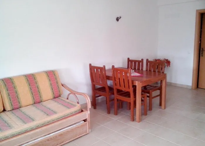 Apartment Charming Apartment: Pool View Retreat