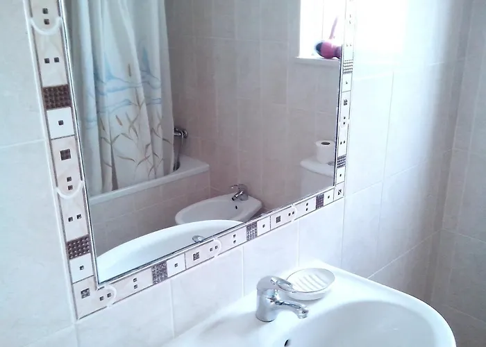 Charming In - 60 M² With Pool & View *