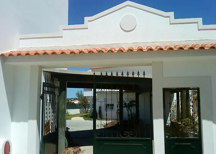 Charming In - 60 M² With Pool & View * Albufeira